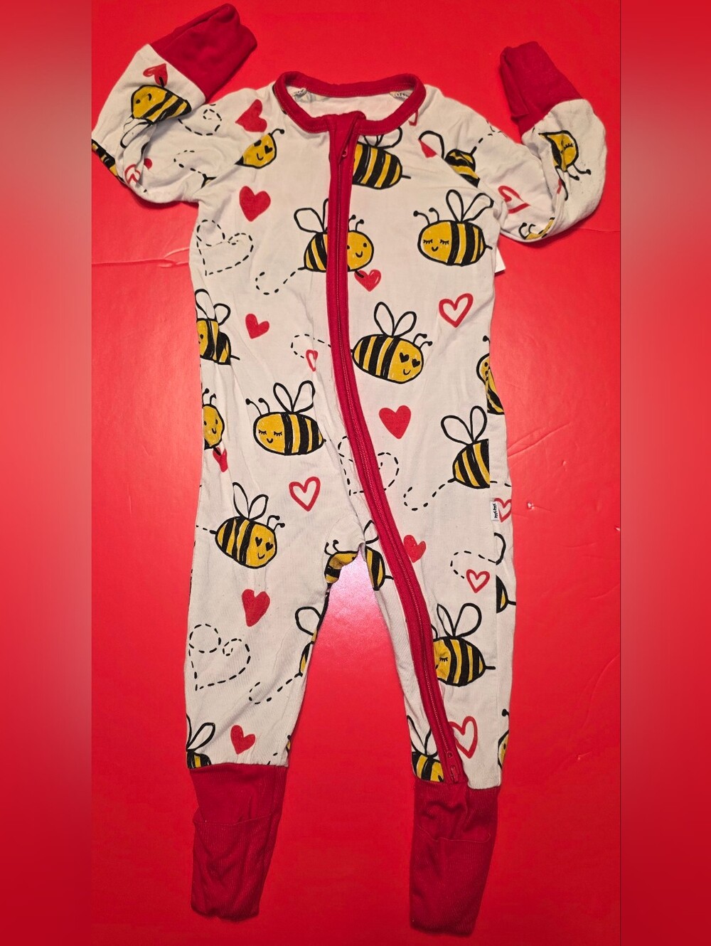 Little Sleepies White Bee & Red Heart Zip-Up One-Piece Footie 3-6m